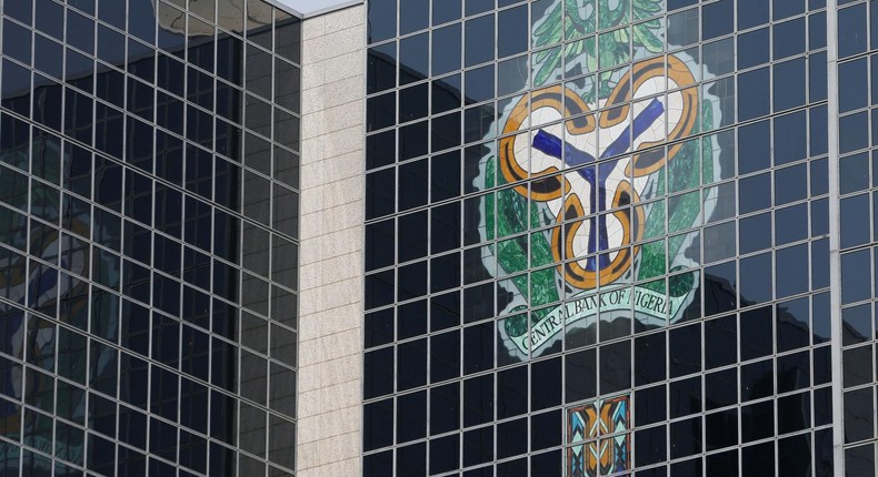 Nigeria's central bank abolishes FX caps to attract billions from diaspora